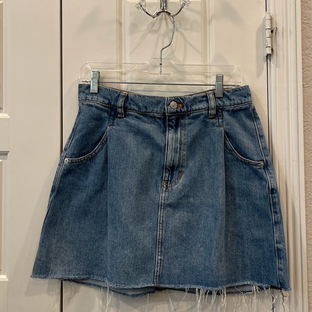 Free People Woman’s Denim Mini Skirt Light Wash Denim Preloved Size:29